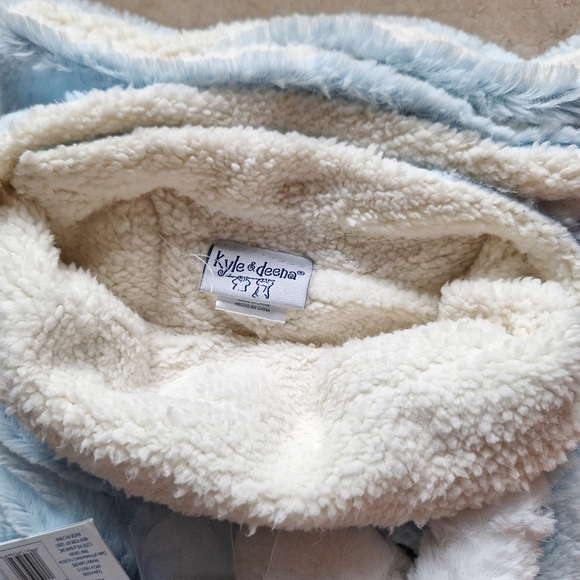 Kyle & Deena 2pc. Baby Blanket - Picture 2 of 4